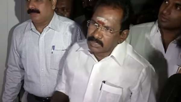பண மோசடி 