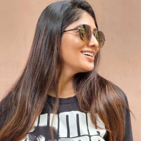 வித்தியாசமான போட்டோசூட்