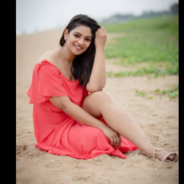 90ஸ் கிட்ஸ்க்கு பிடித்த விஜே