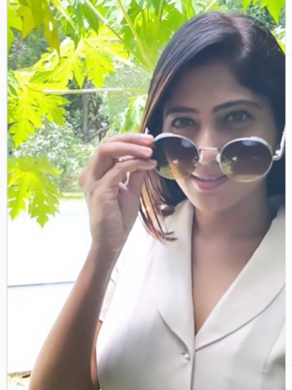 இந்த நெட்டிசன்கள் தொல்ல தாங்கல