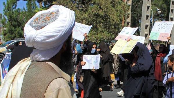  பெண் நீதிபதிகள்