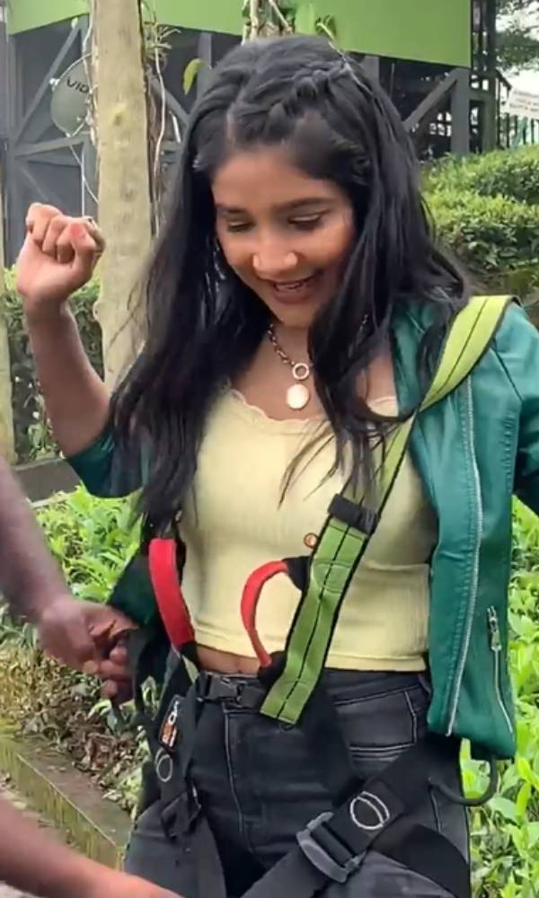 ஹெவியான பர்பாமன்ஸ்