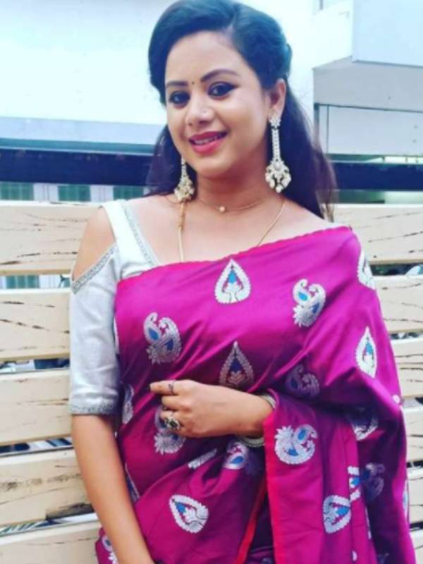 மீண்டும் தேவி வந்தாச்சு மீண்டும் தேவி வந்தாச்சு