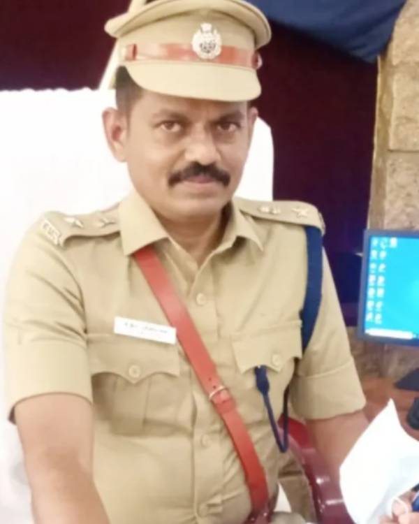 சிக்கிய 44 ரவுடிகள் 