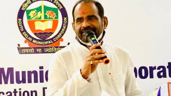 தொடரும் சர்ச்சைகள் தொடரும் சர்ச்சைகள்