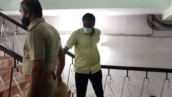 மதுரை ஆணையர் பாராட்டு 