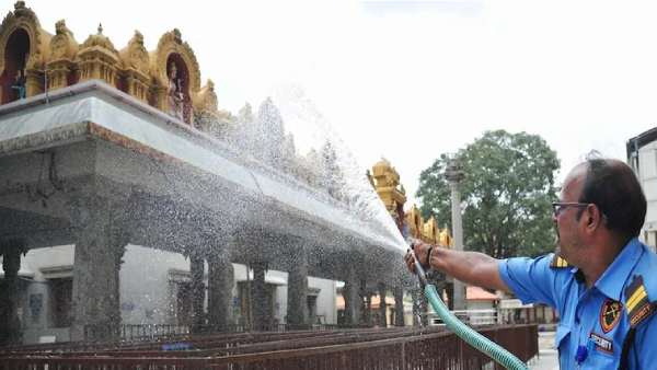 கோவில்களுக்கு அனுமதி கோவில்களுக்கு அனுமதி