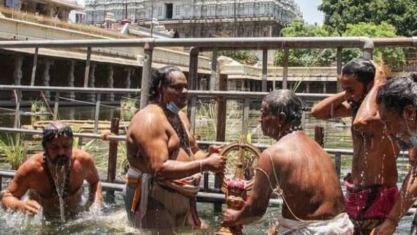 Thiru Karthigaideepam festival 2021: Panthakaal vizha at Tiruvannamalai Annamalaiar Temple Thiru Karthigaideepam festival 2021: Panthakaal vizha at Tiruvannamalai Annamalaiar Temple