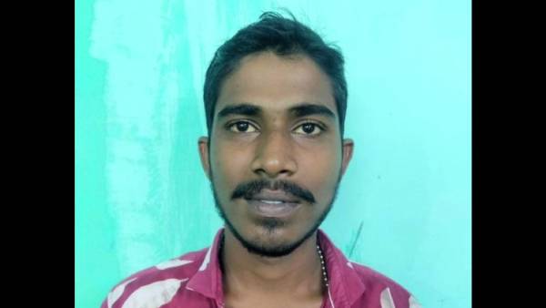 தப்பி சென்றார் தப்பி சென்றார்