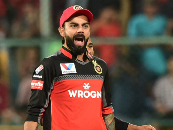 போன் போட்டு சொன்ன வீரர்கள் போன் போட்டு சொன்ன வீரர்கள்