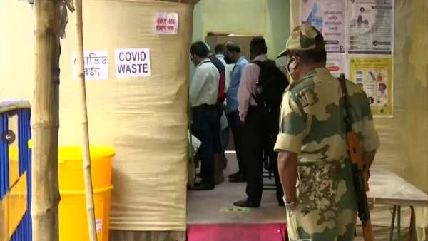 உயர்நீதிமன்றத்தில் வழ்ககு உயர்நீதிமன்றத்தில் வழ்ககு