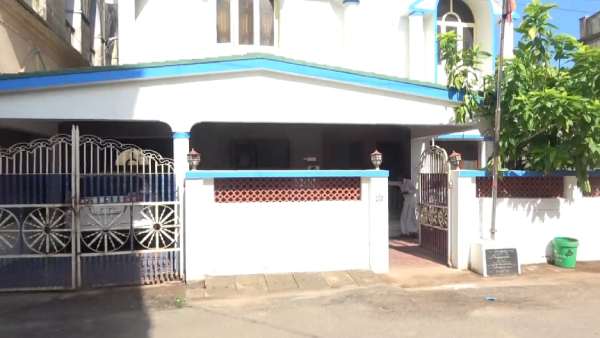 அதிரடி நோட்டீஸ் 