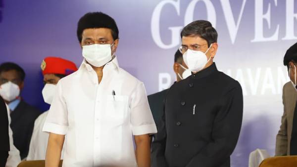 முதல்வரிசை முதல்வரிசை