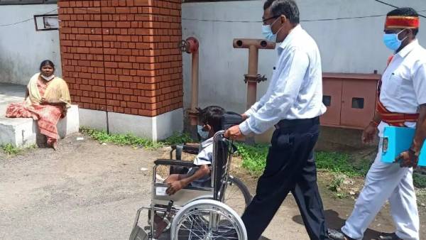 கோரிக்கை கோரிக்கை