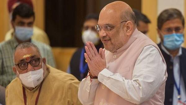 அர்த்தமற்ற குற்றச்சாட்டு அர்த்தமற்ற குற்றச்சாட்டு