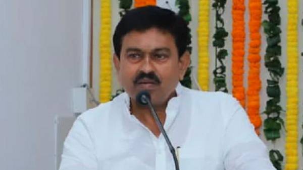 மத்திய அமைச்சர் மகன் மீது வழக்கு 