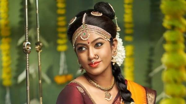  இரண்டாவது சீசன் தொடக்கம் 