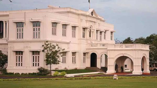 உளவுத்துறை 