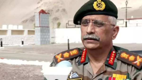 வெளியுறவுத்துறை அதிகாரிகள் 