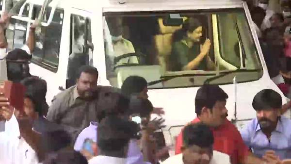 அதிமுகவில் குழப்பம் 