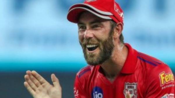  ளைன் மேக்ஸ்வெல் பதிலடி 