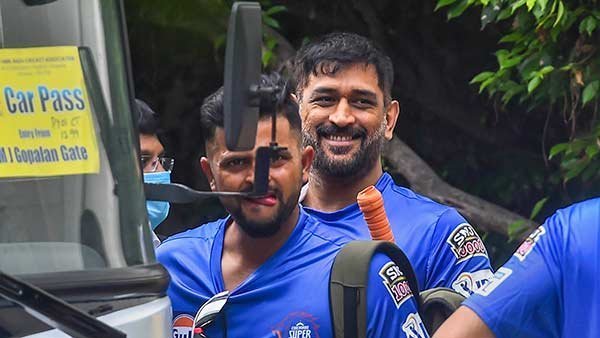 தோனி அணி தோனி அணி