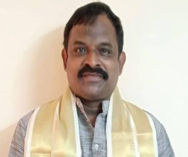 நள்ளிரவில் கைது