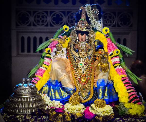 ஸ்ரீரங்கநாச்சியார் தரிசனம்