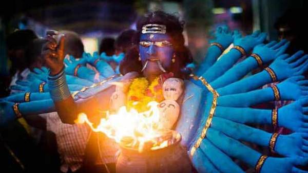 தசரா பக்தர்களுக்குத் தடை 