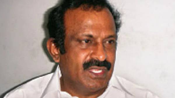 ஆய்வு செய்தார் 