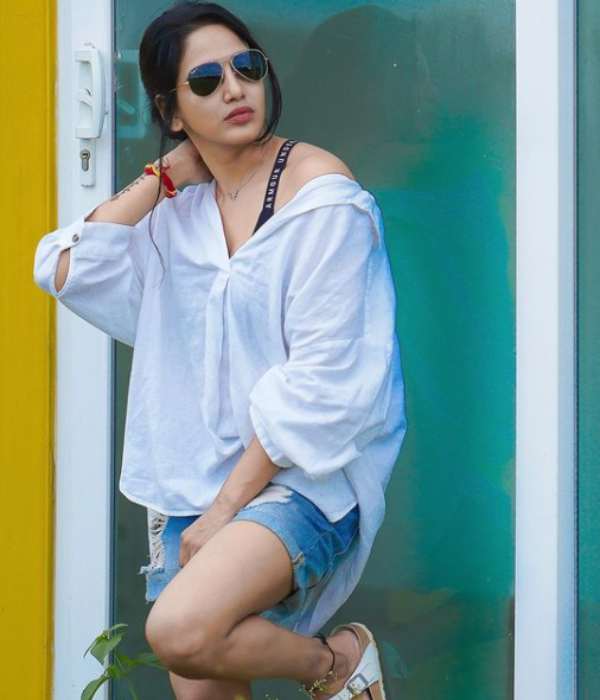 என்ன சொல்றீங்க! !?? என்ன சொல்றீங்க! !??