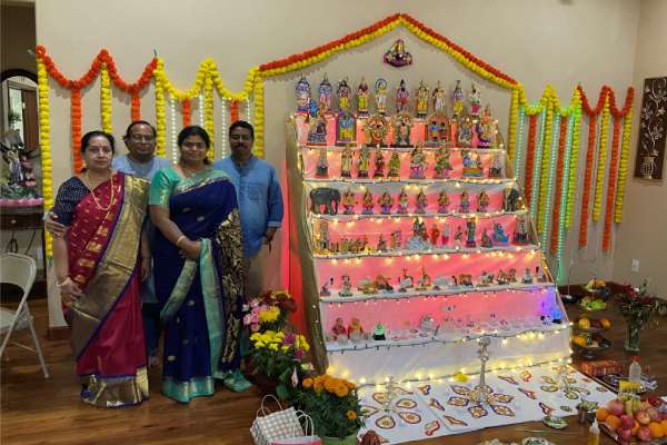 மகிஷனை அழித்த அன்னை மகிஷனை அழித்த அன்னை