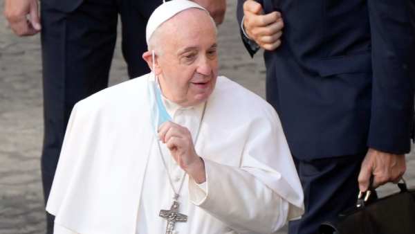  போப் ஆண்டவருடன் முதல் சந்திப்பு