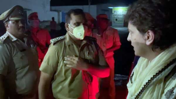 Priyanka Gandhi detained to visit violencehit Lakhimpur Kheri