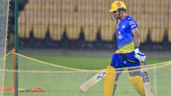 தோனியின் பேட்டிங் 