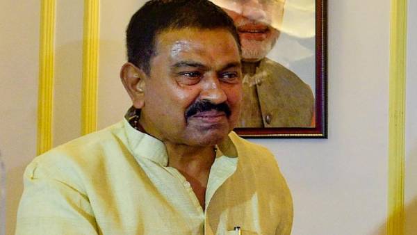 கார் விபத்து கார் விபத்து