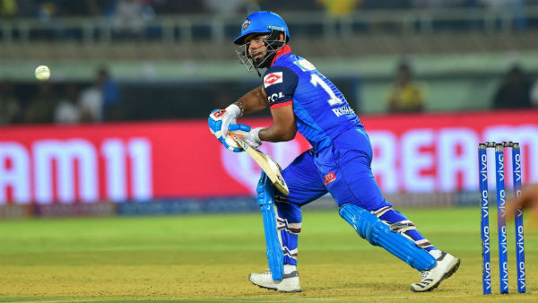 பெண்ட்டை கழற்றி விட்டார் 