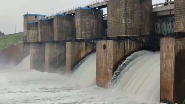 கெலவரப்பள்ளி அணை நீர் 