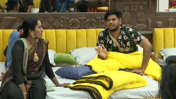 அபிஷேக் பேசுவது சரியா