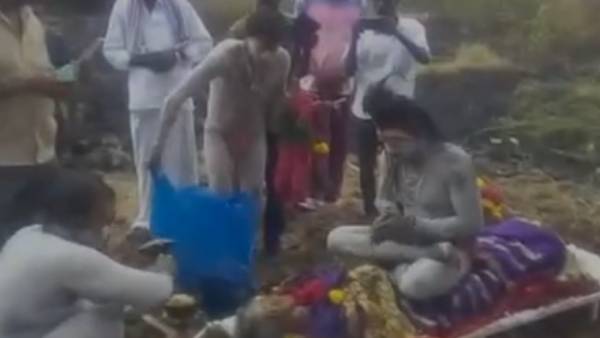  சுடுகாடு