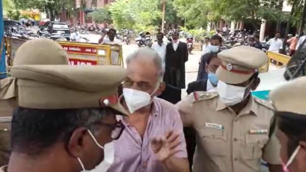 அதிரடி கைது 