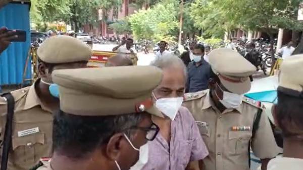 குற்றப்பத்திரிகை தாக்கல் 