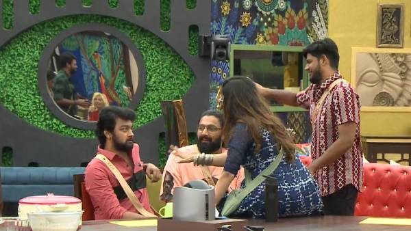 ஐந்தாவது சீசன் தொடக்கம் 