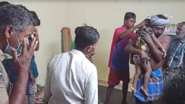 பல இடங்களில் தேடினர் பல இடங்களில் தேடினர்