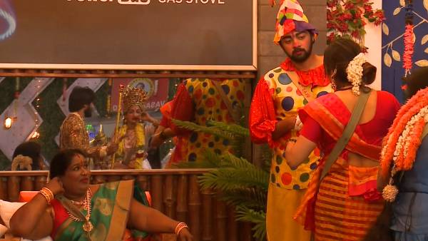  கொண்டாட்டம் தொடங்கியாச்சி 