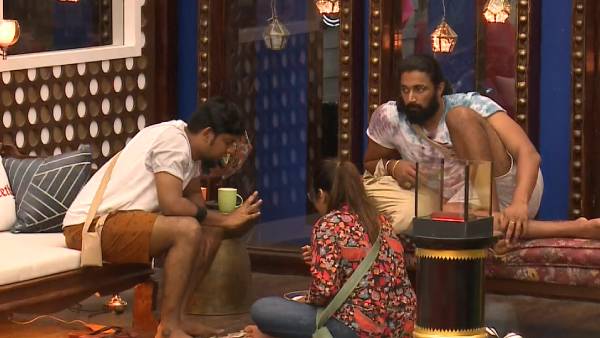 ஒரே காமெடி தான் ஒரே காமெடி தான்