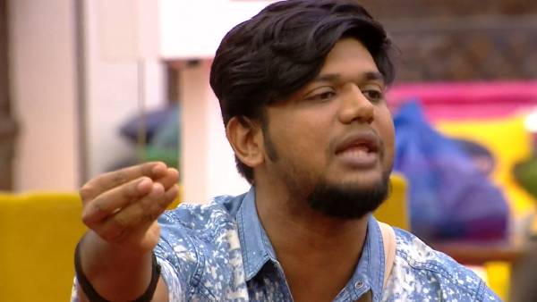 வெளியேறிய அபிஷேக் வெளியேறிய அபிஷேக்