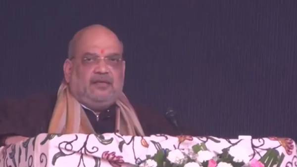 மக்களோடு பேசுகிறேன் 