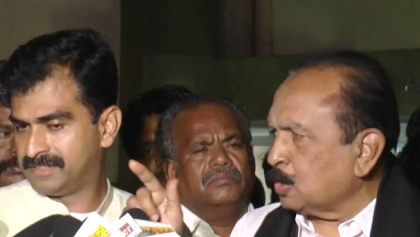 வலதுசாரி 