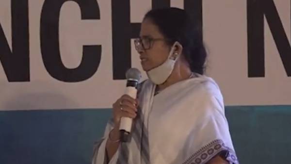 கோவாவில் மம்தா கோவாவில் மம்தா